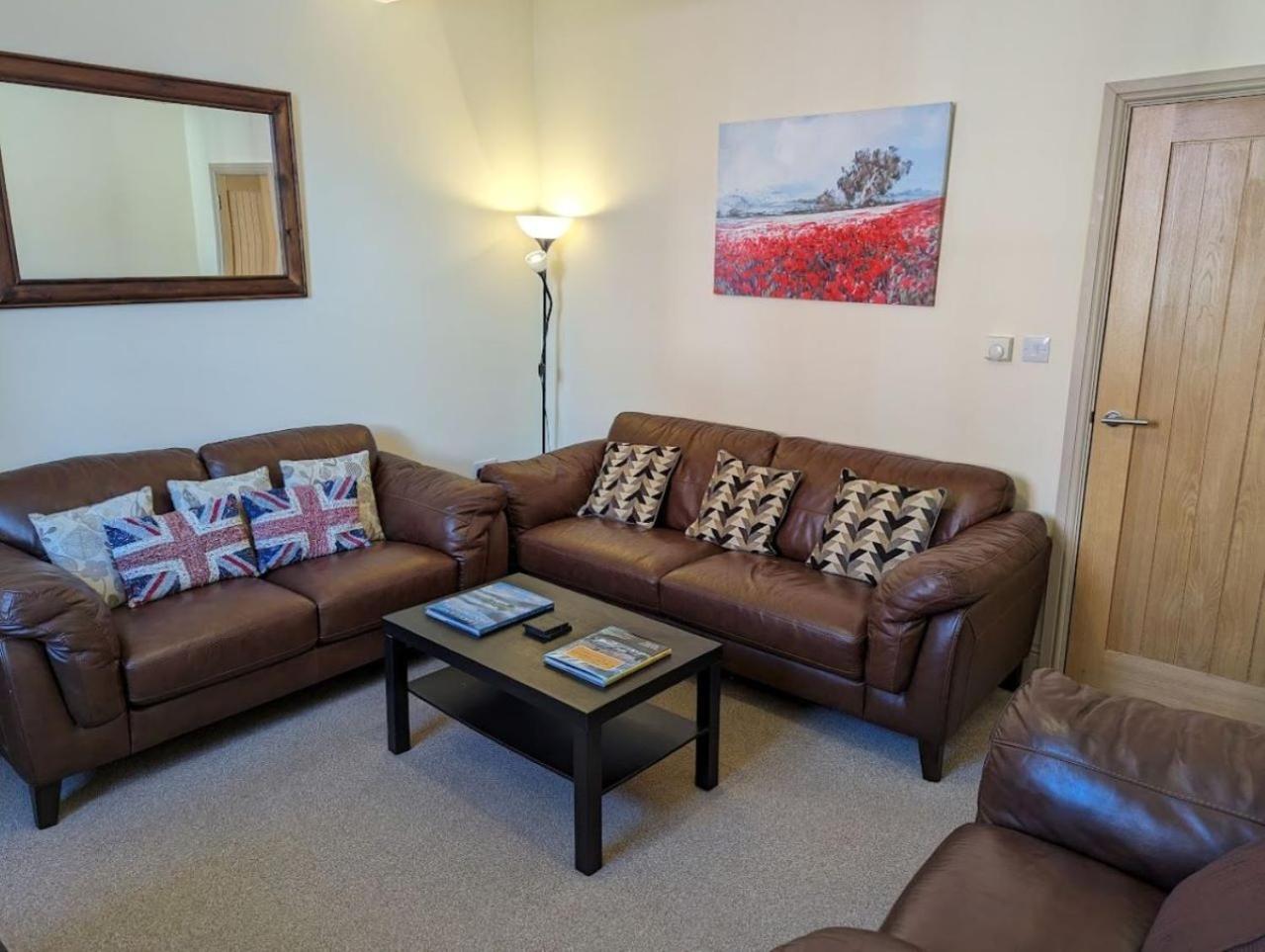 4 Bedroom House, Central Ulverston Bagian luar foto